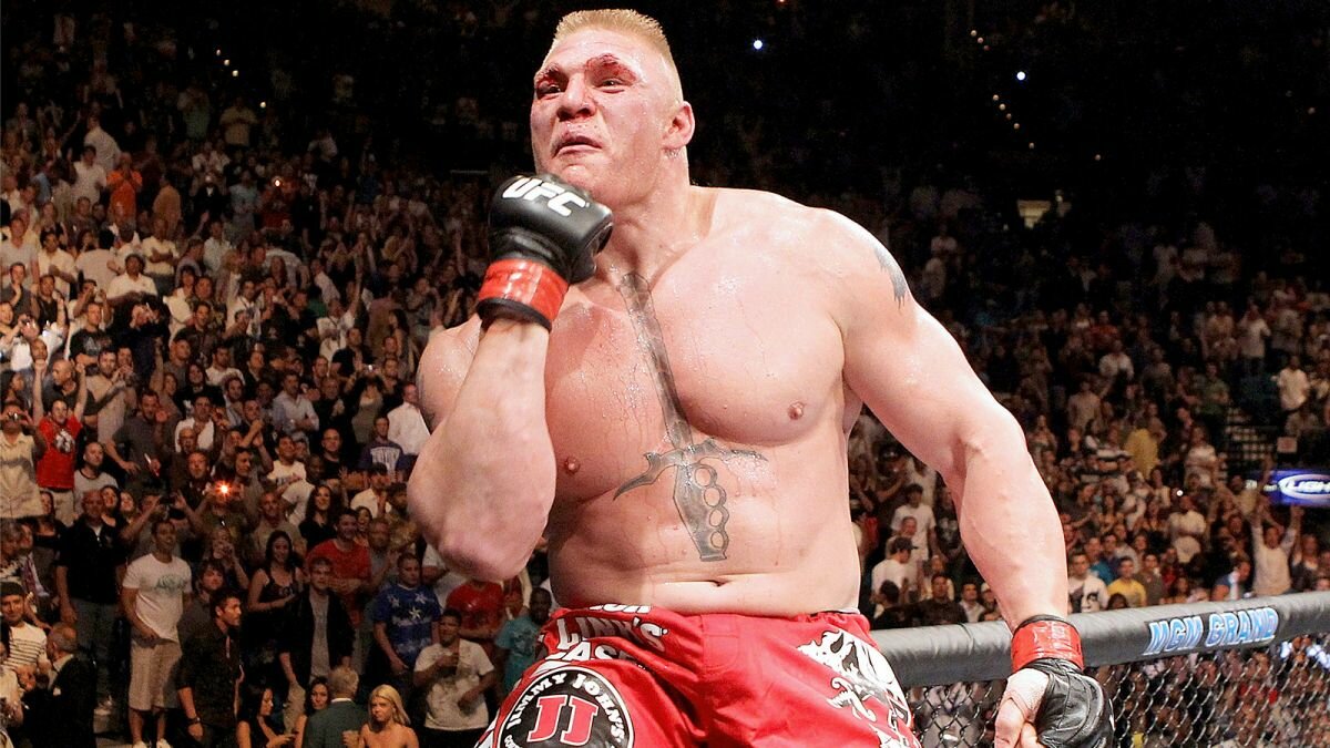 Lesnar retorna ao UFC após derrotar a diverticulite (Foto: Divulgação)